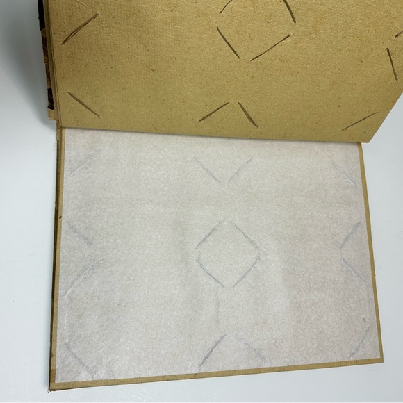 Hawaiian Souvenir Photo Album - Picture 9 of 9